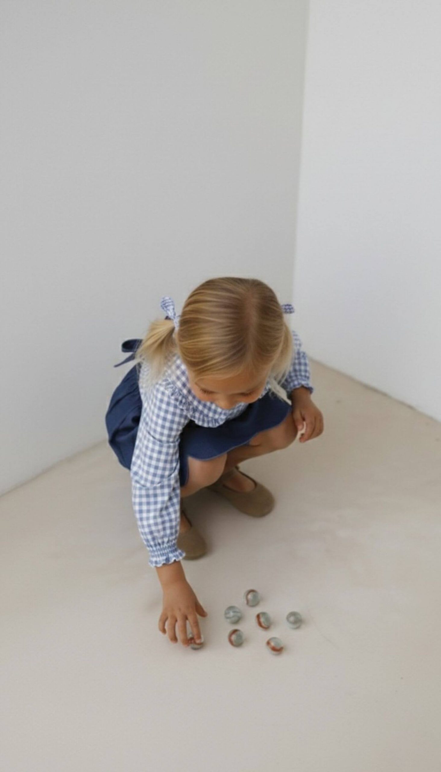 Blusa manga larga vichy azul con cuellos - Imagen 4