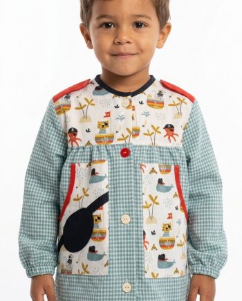 Bata escolar niño vichy verde con piratas